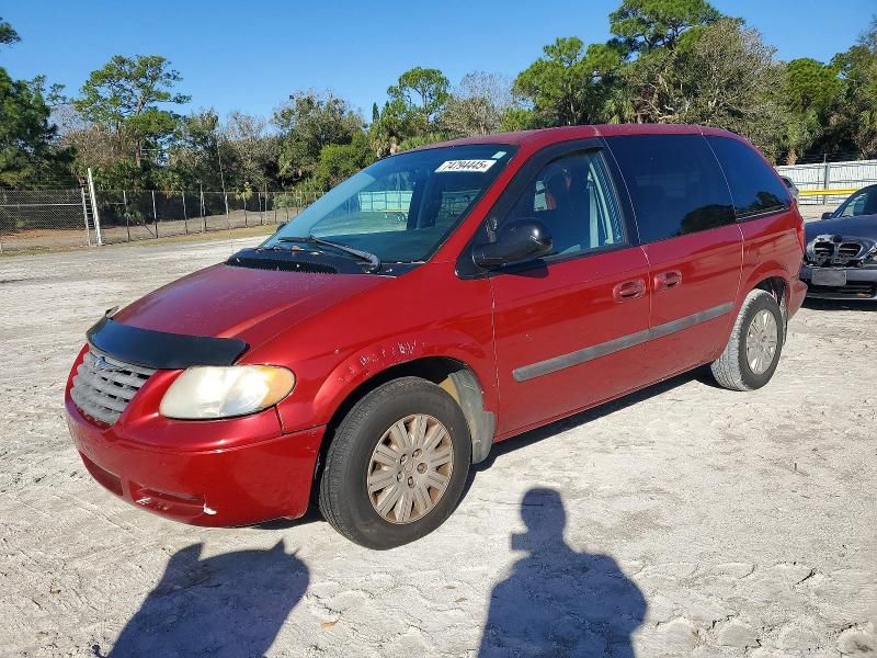 2005 Chrysler Town & Country