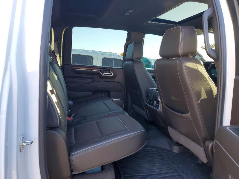 2024 GMC Sierra K3500 Denali