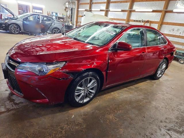 2015 Toyota Camry le