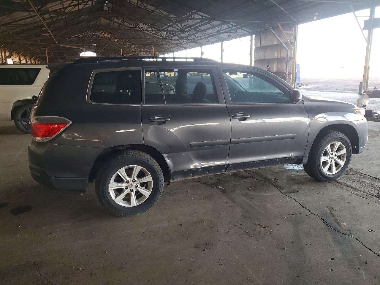 2012 Toyota Highlander Base