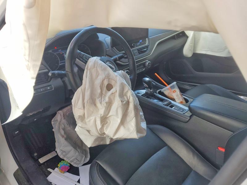 2023 Nissan Altima sl