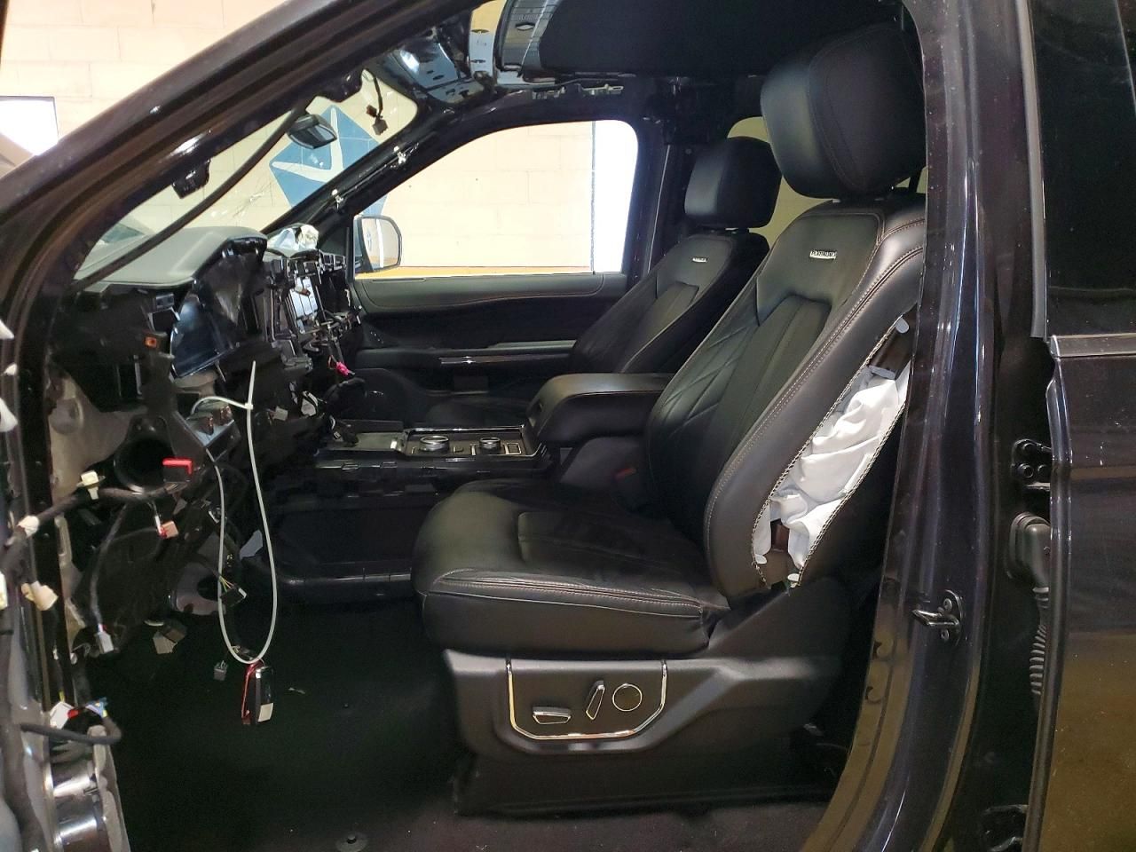 2024 Ford Expedition max Platinum