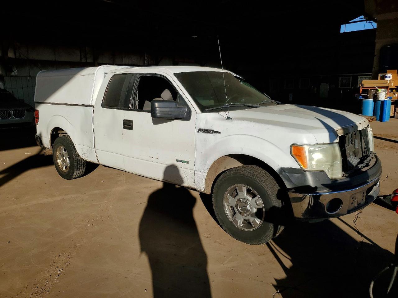 2011 Ford F150 Super cab