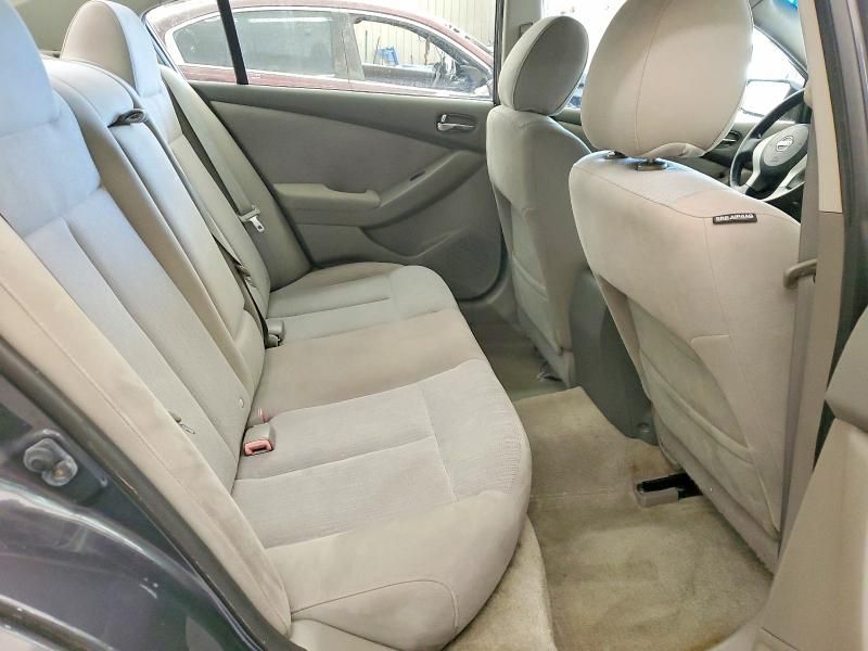2012 Nissan Altima Base