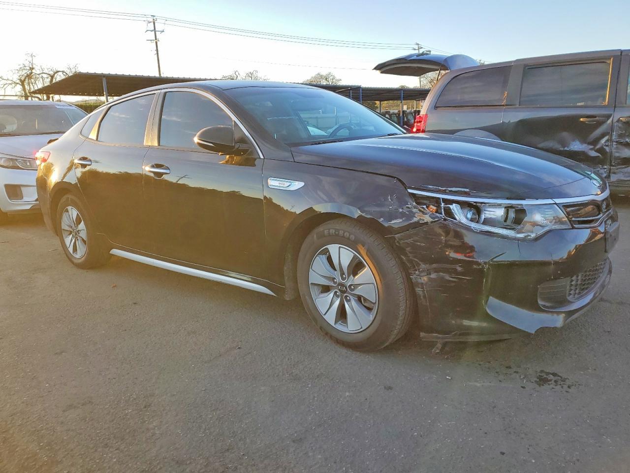 2017 KIA Optima