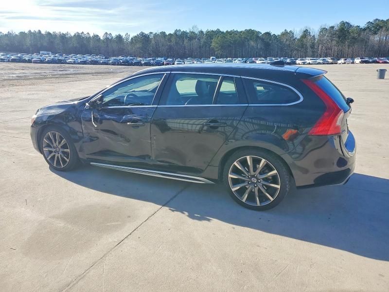 2015 Volvo V60 Premier