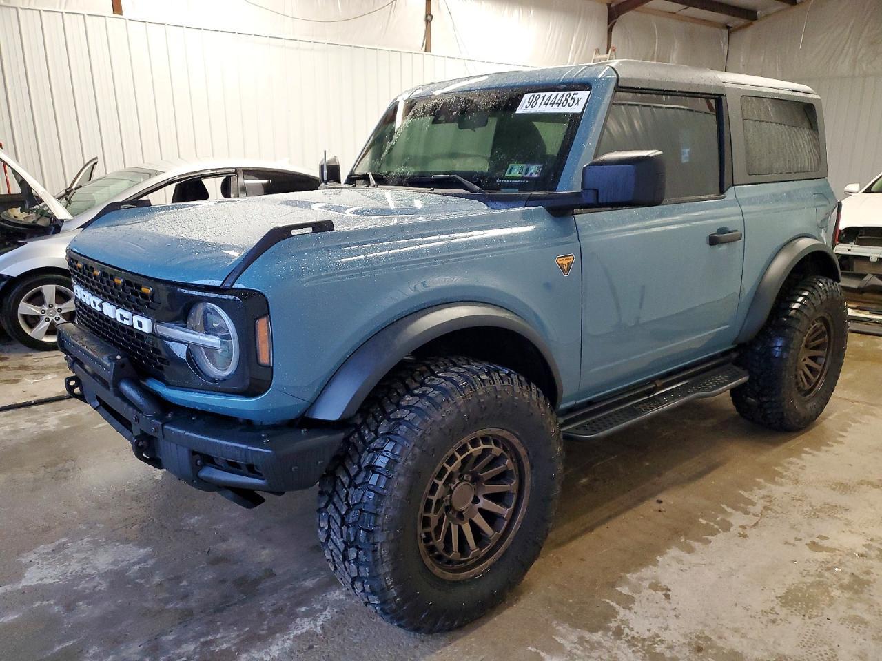 2022 Ford Bronco Base