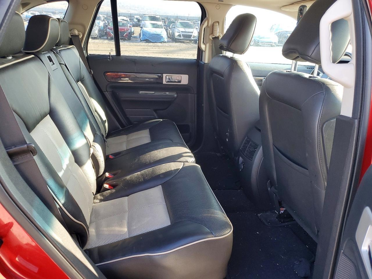 2008 Lincoln Townhouse MKX