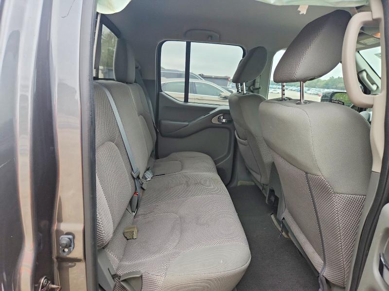 2016 Nissan Frontier S