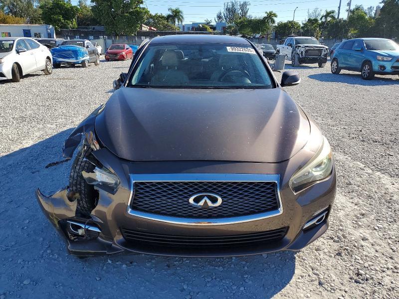 2015 Infinity Q50 Base
