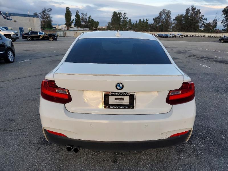 2016 BMW 228 i Sulev