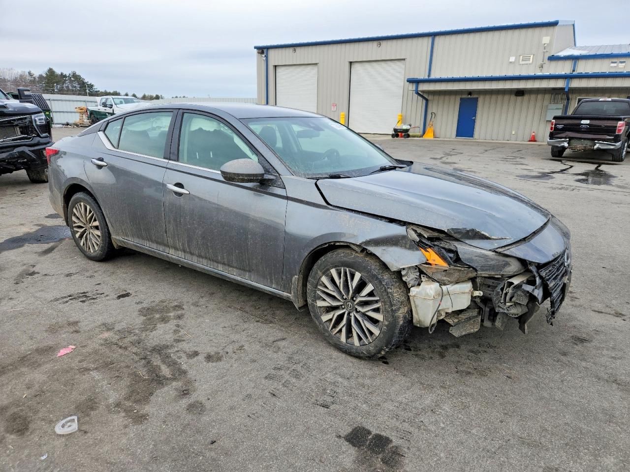 2023 Nissan Altima sv