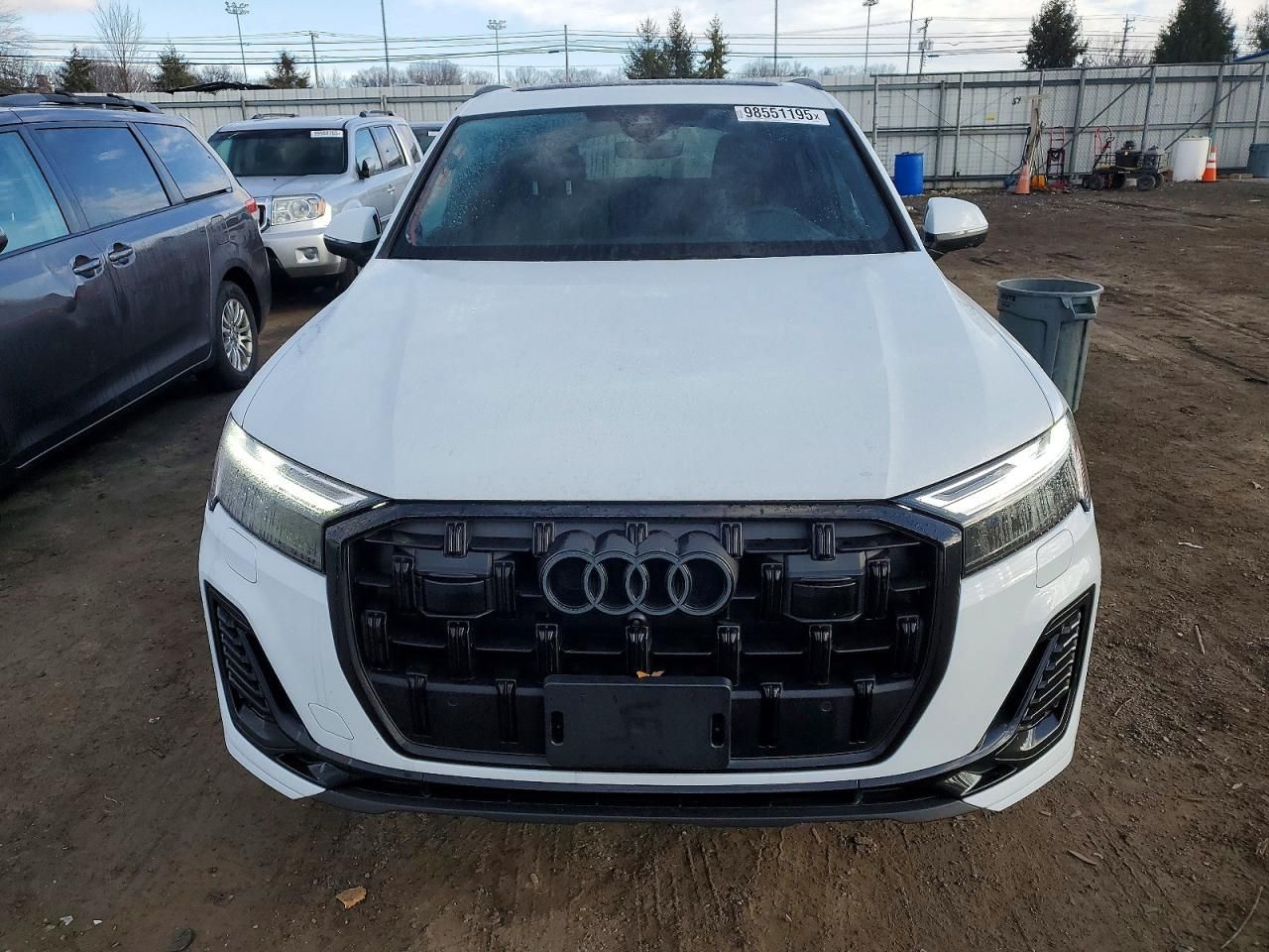 2025 Audi Q7 Premium