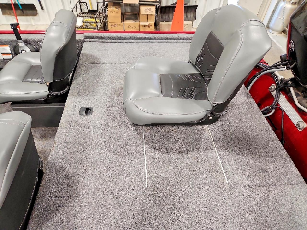 2021 Tracker Classic XL-Personal Watercraft