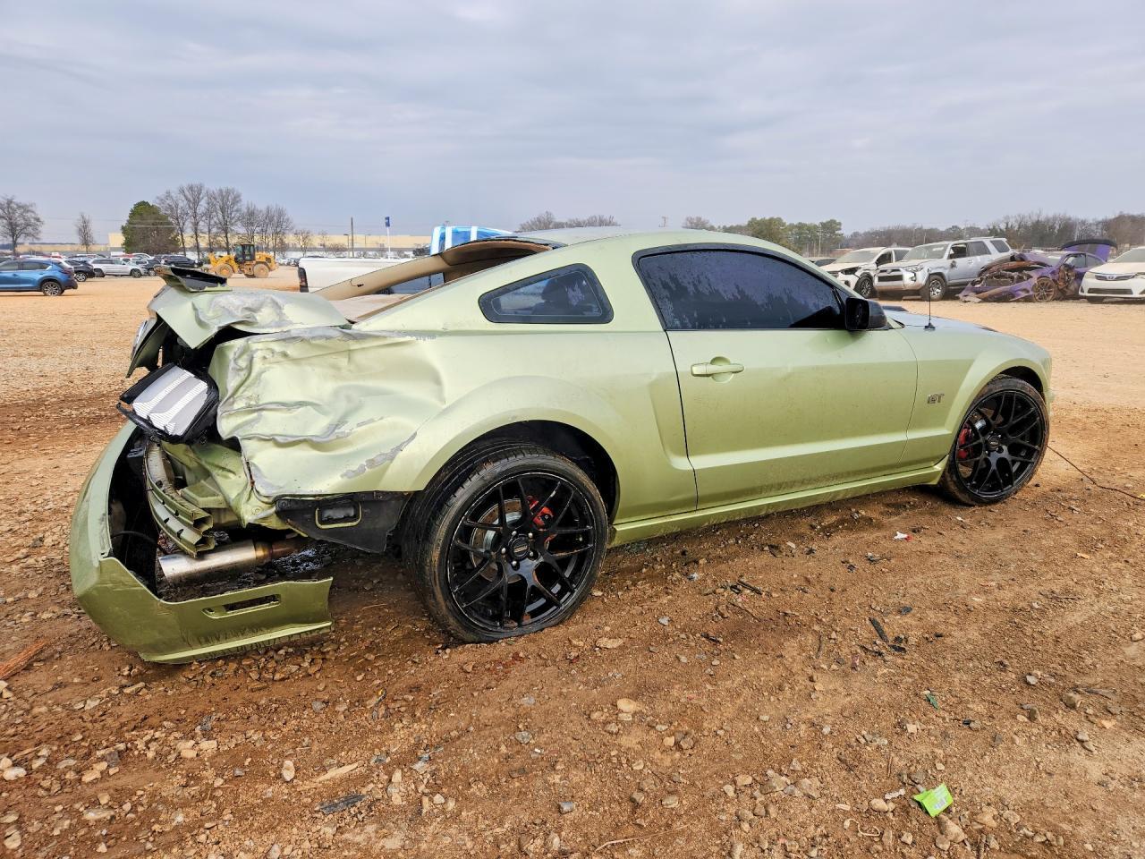 2005 Ford Mustang gt
