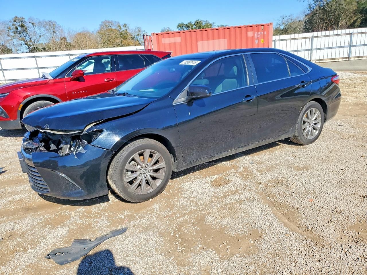 2016 Toyota Camry le
