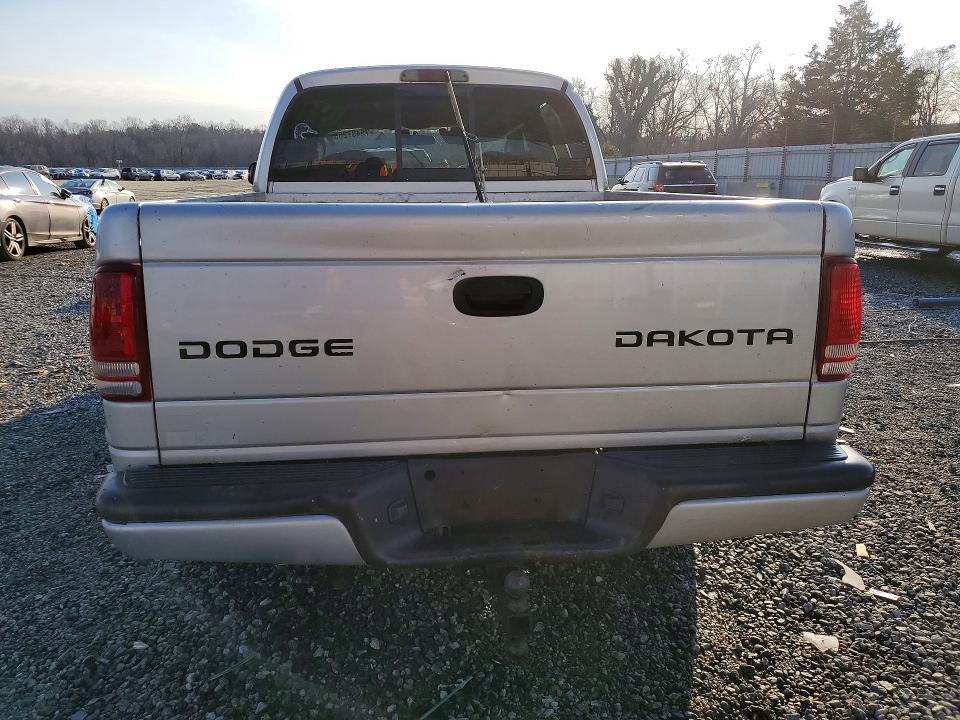 2003 Dodge Dakota Quad Sport