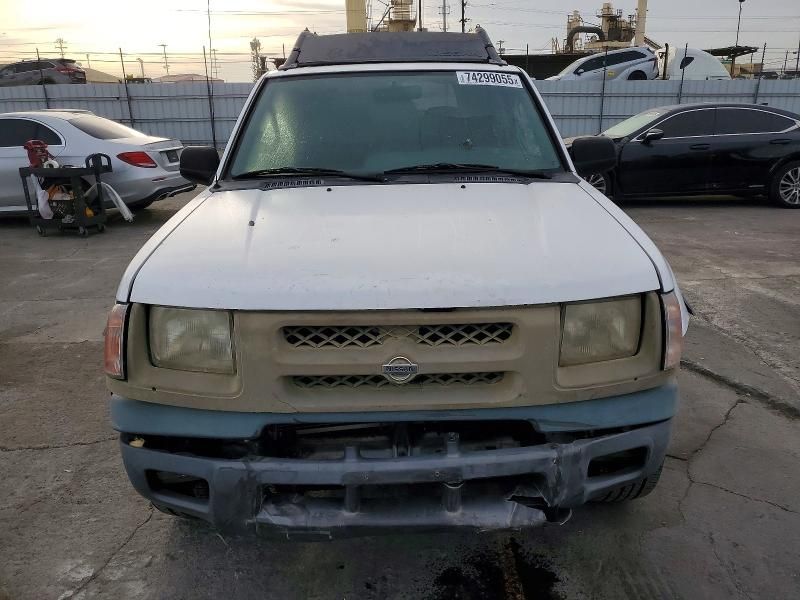 2001 Nissan Xterra xe