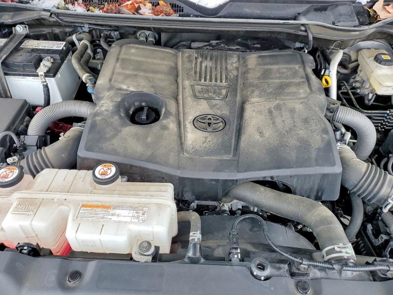 2022 Toyota Tundra Double cab sr