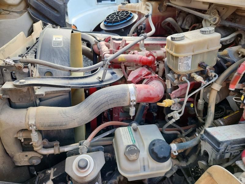 2017 Freightliner Business Class M2 Flatbed Truck