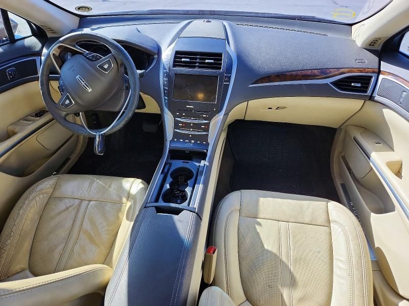 2014 Lincoln Townhouse MKZ