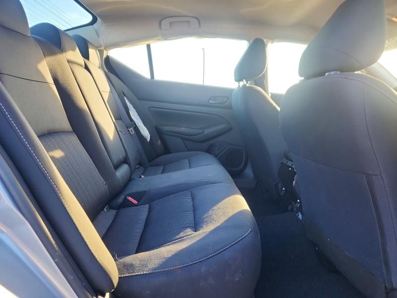 2024 Nissan Altima s