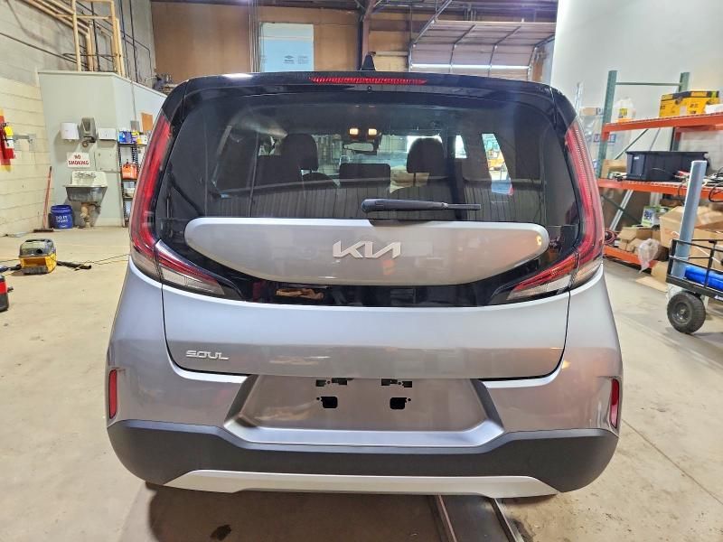2025 KIA Soul lx