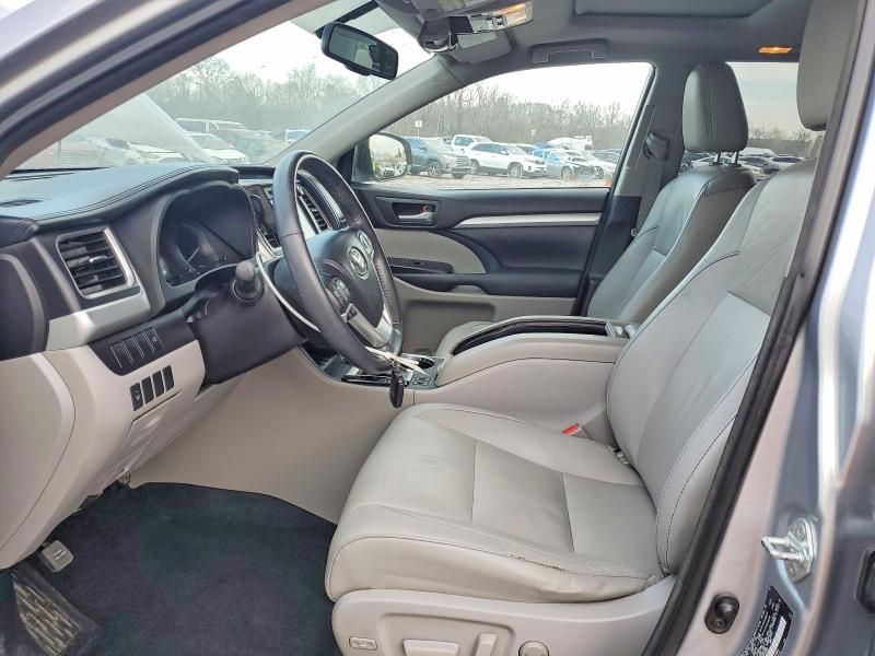 2015 Toyota Highlander xle