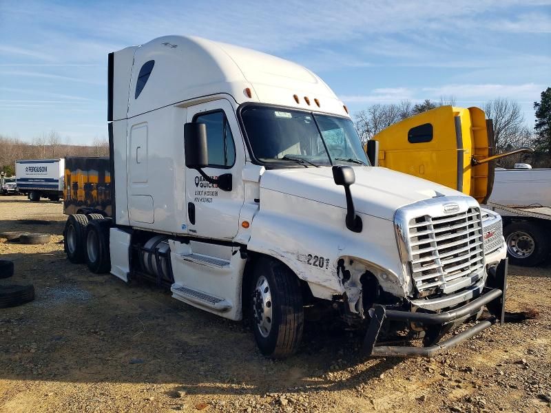 2019 Freightliner Cascadia 125 Semi Truck
