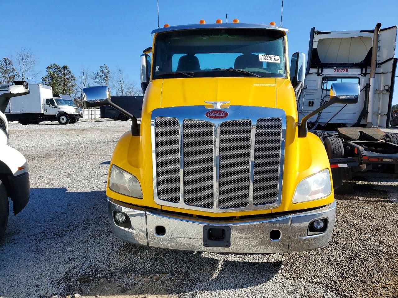 2016 Peterbilt 579 Semi Truck