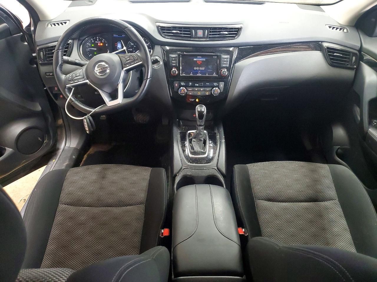 2022 Nissan Rogue Sport sv