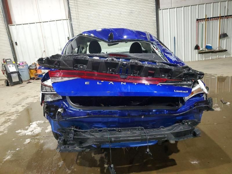 2025 Hyundai Elantra Limited