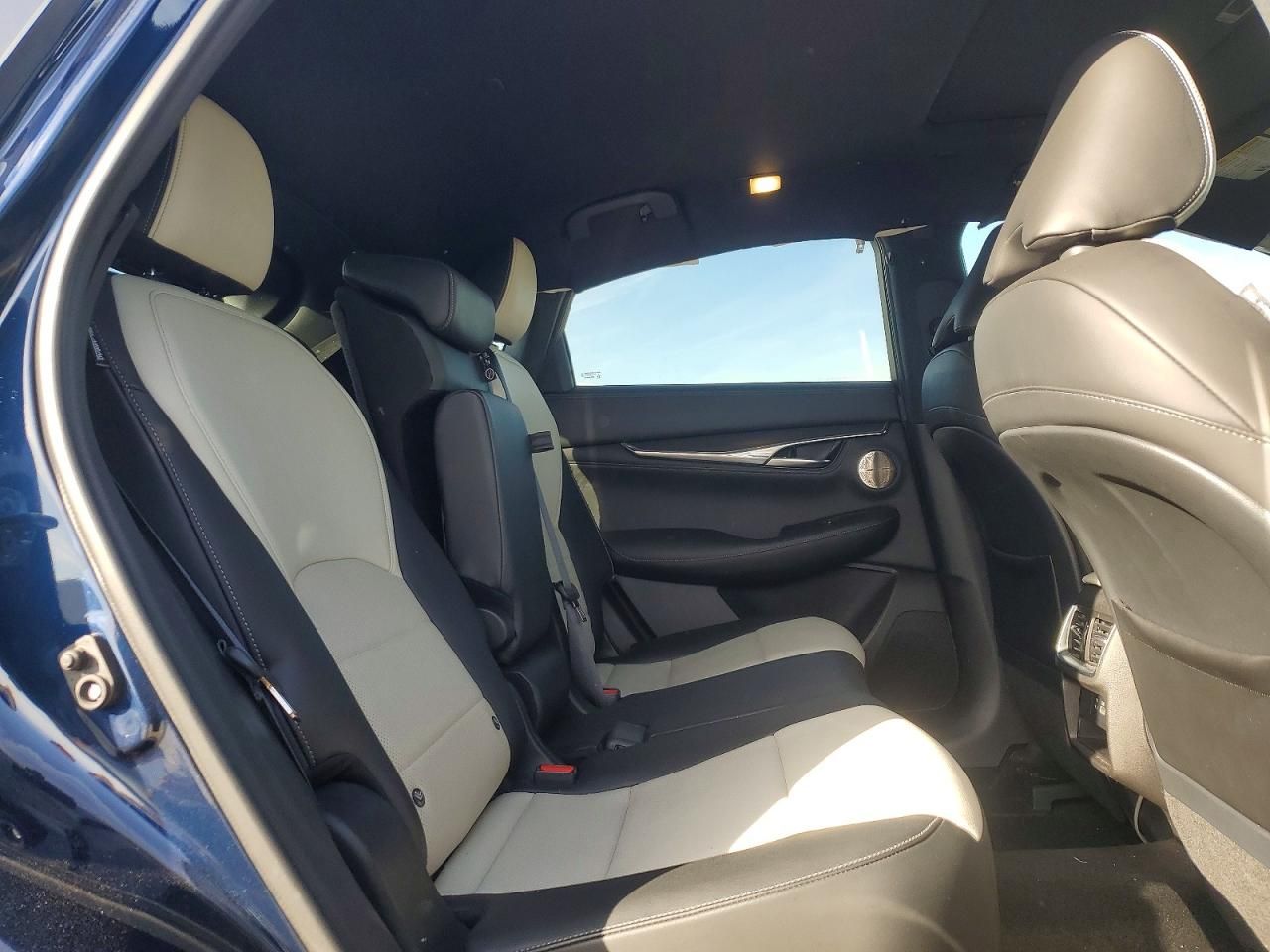 2023 Infiniti Qx55 Essential