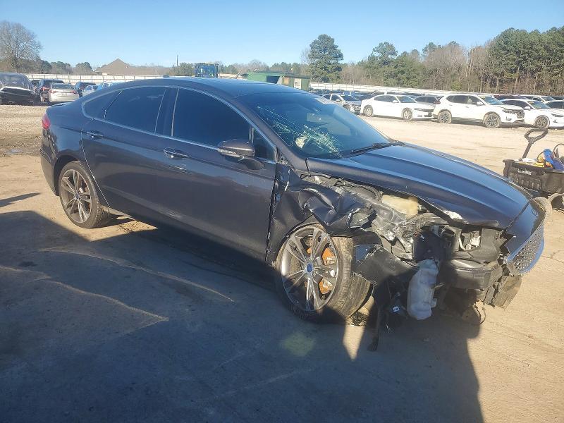 2020 Ford Fusion Titanium