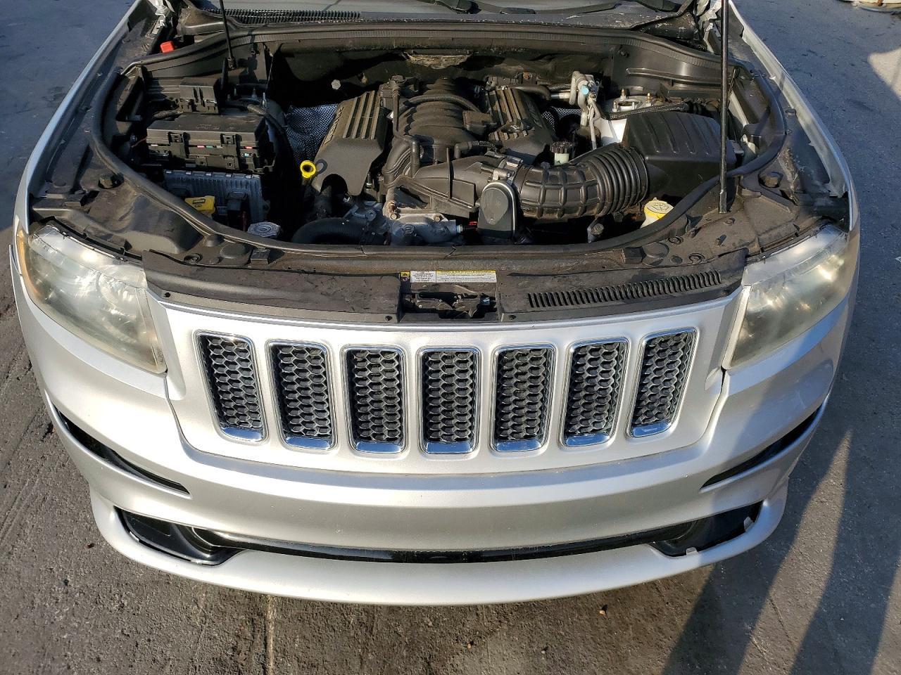 2012 Jeep Grand Cherokee Srt-8