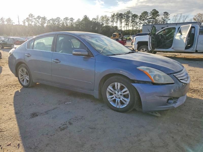 2011 Nissan Altima sr