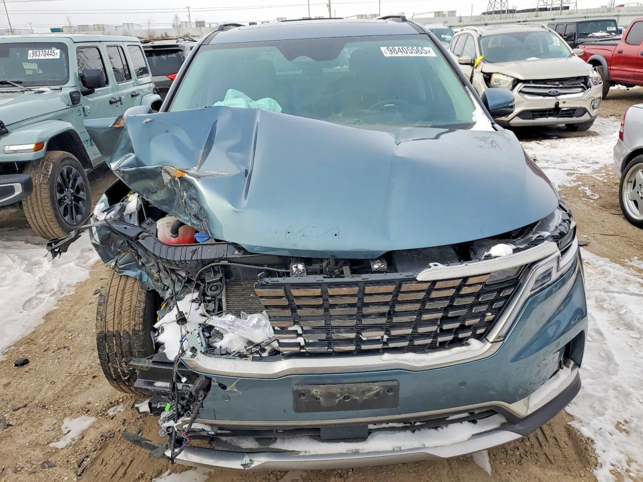2023 KIA Carnival sx