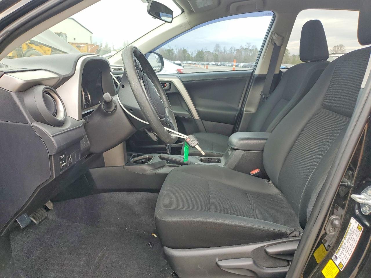 2016 Toyota Rav4 le