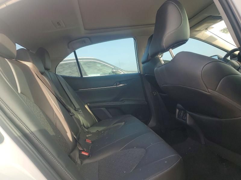 2021 Toyota Camry xse