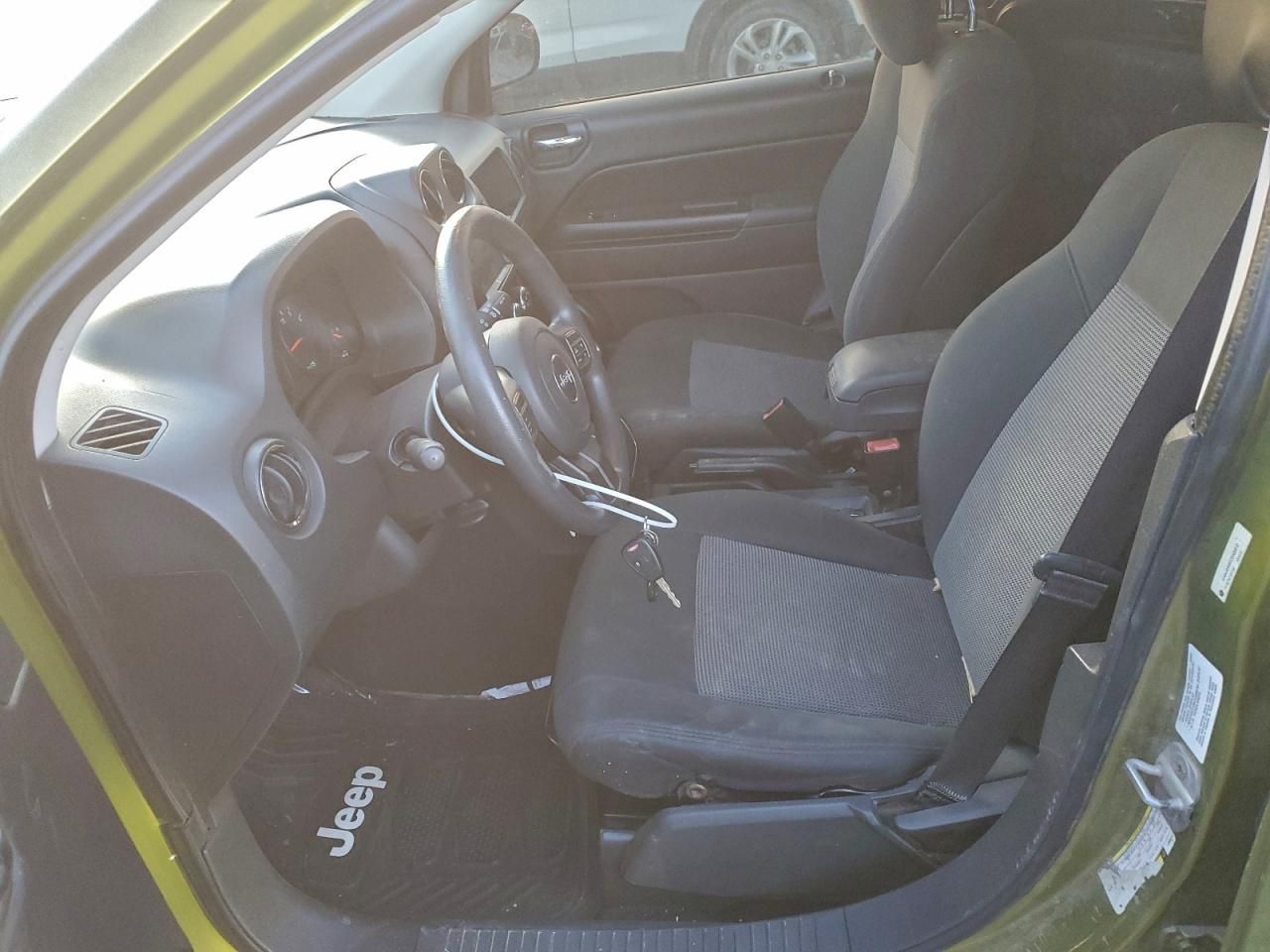 2012 Jeep Compass Sport