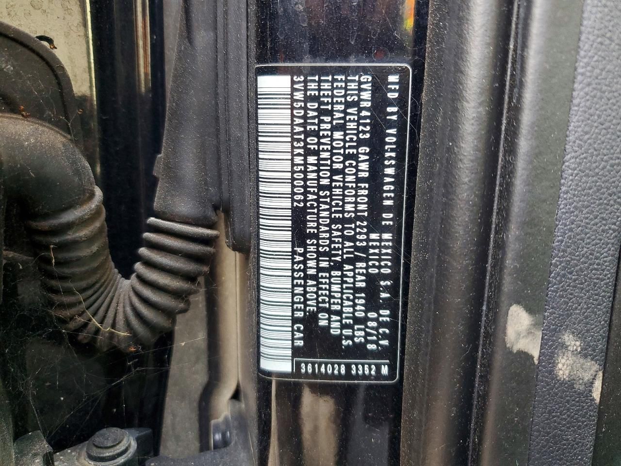 2019 Volkswagen Beetle s