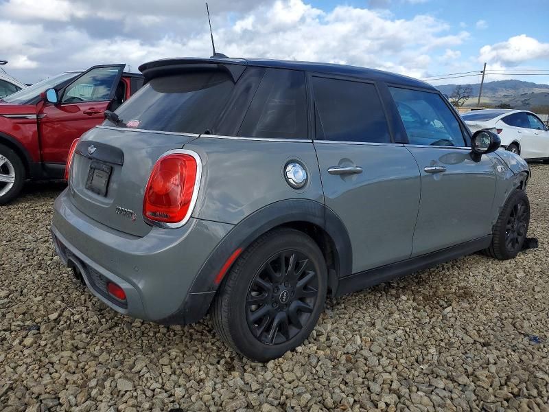 2016 Mini Cooper s