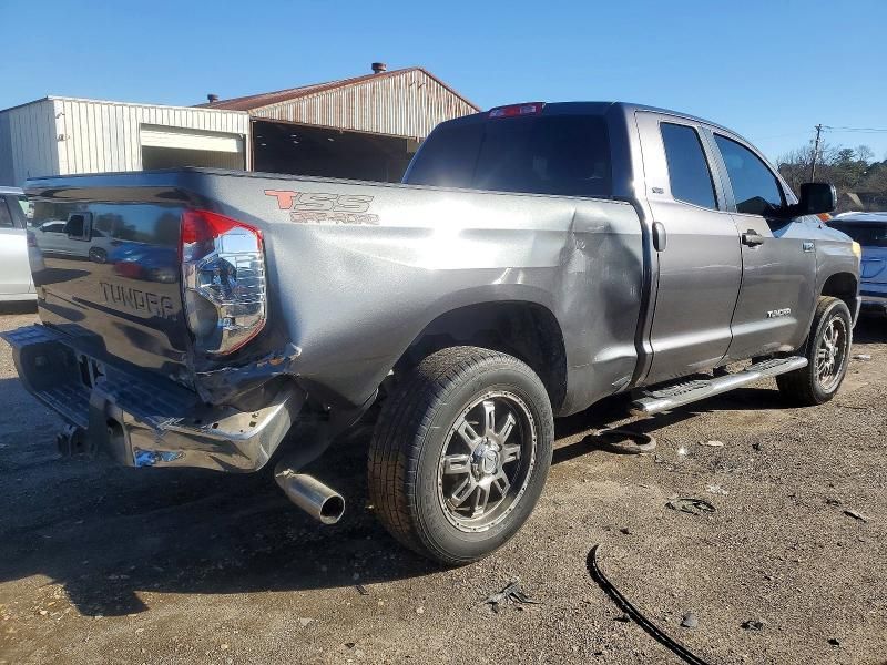 2014 Toyota Tundra SR5
