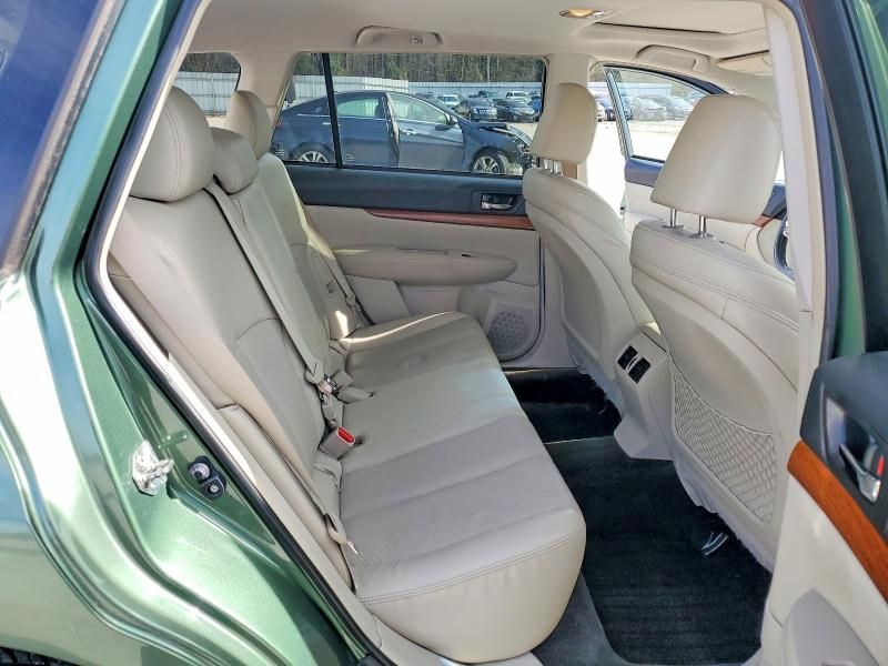 2013 Subaru Outback 2.5i Limited