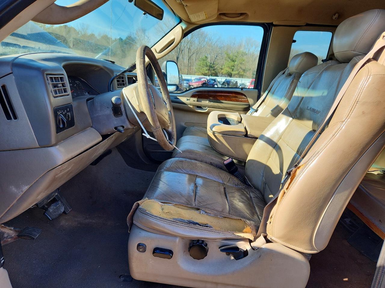 2004 Ford F350 Super Duty Flatbed Truck