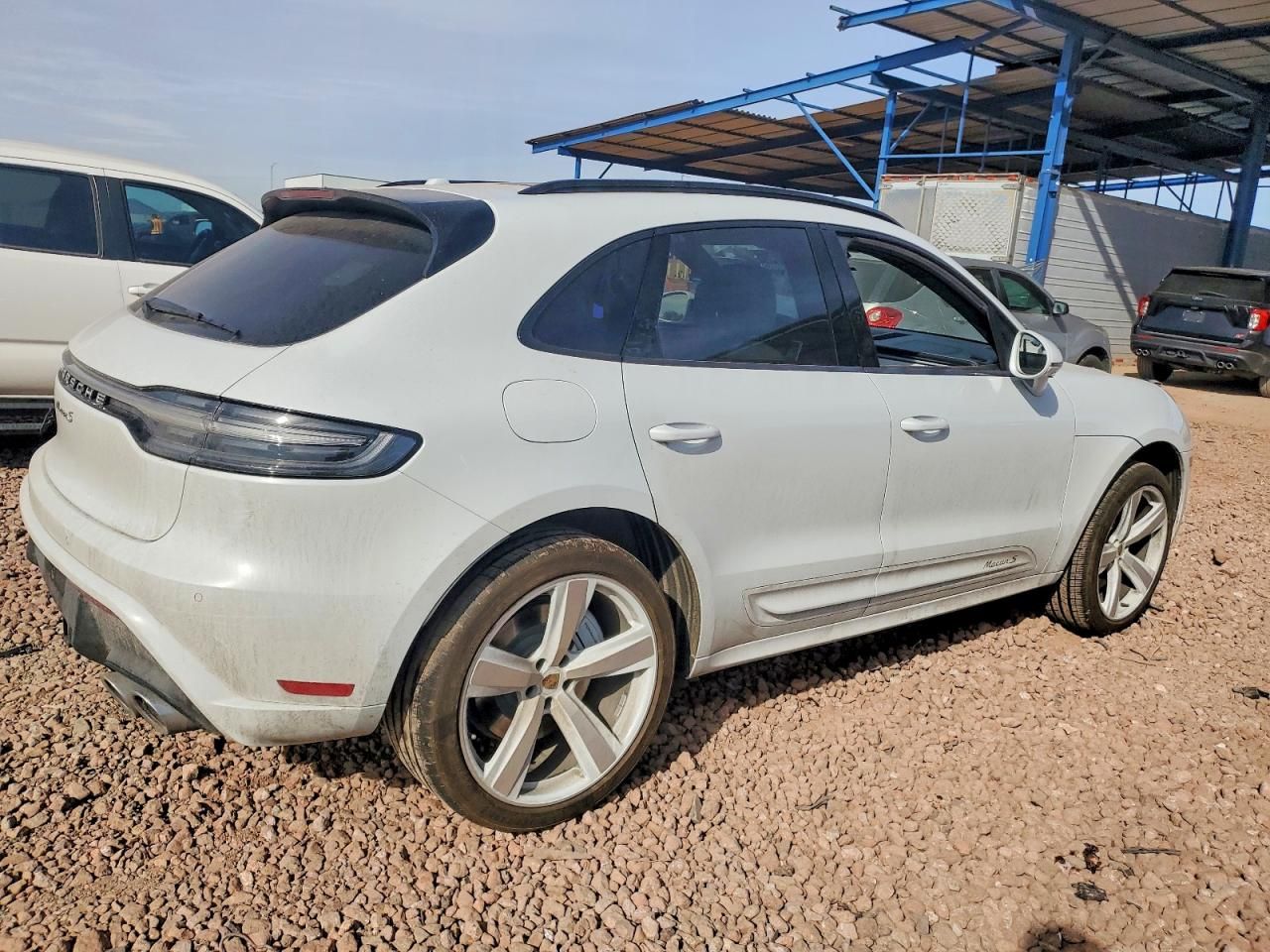 2023 Porsche Macan s