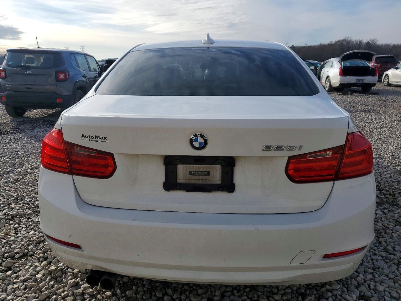 2013 BMW 328 i