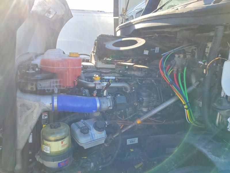 2022 Freightliner Cascadia 126 Semi Truck