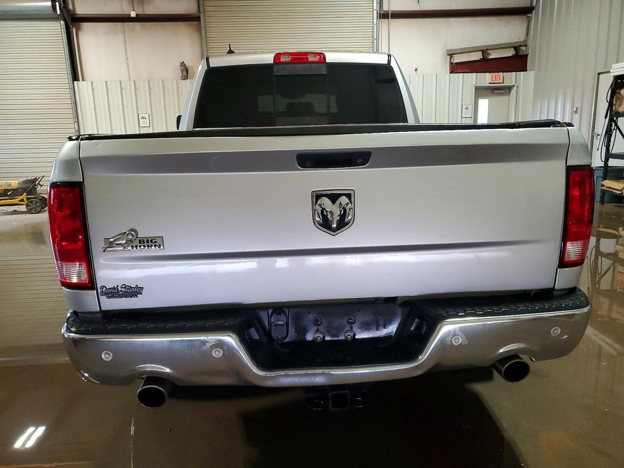 2017 Dodge Ram 1500 slt