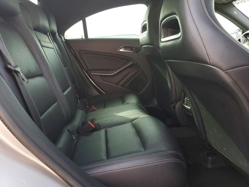 2016 Mercedes-Benz Cla 250